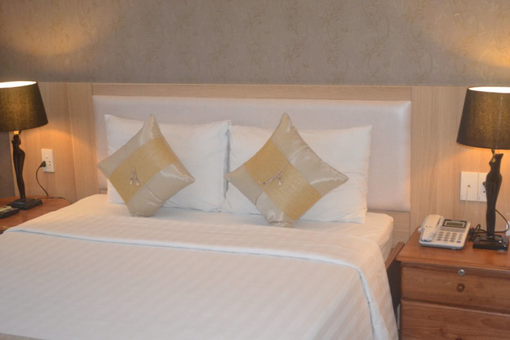 Saigon River Boutique Hotel Хошимин Екстериор снимка