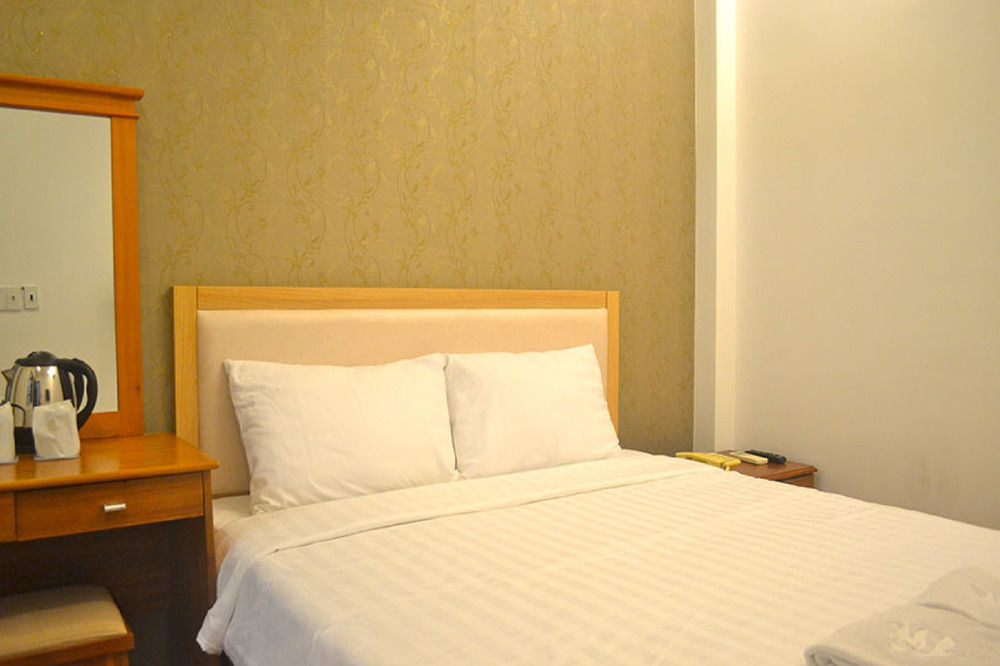 Saigon River Boutique Hotel Хошимин Екстериор снимка