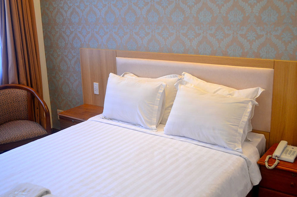 Saigon River Boutique Hotel Хошимин Екстериор снимка