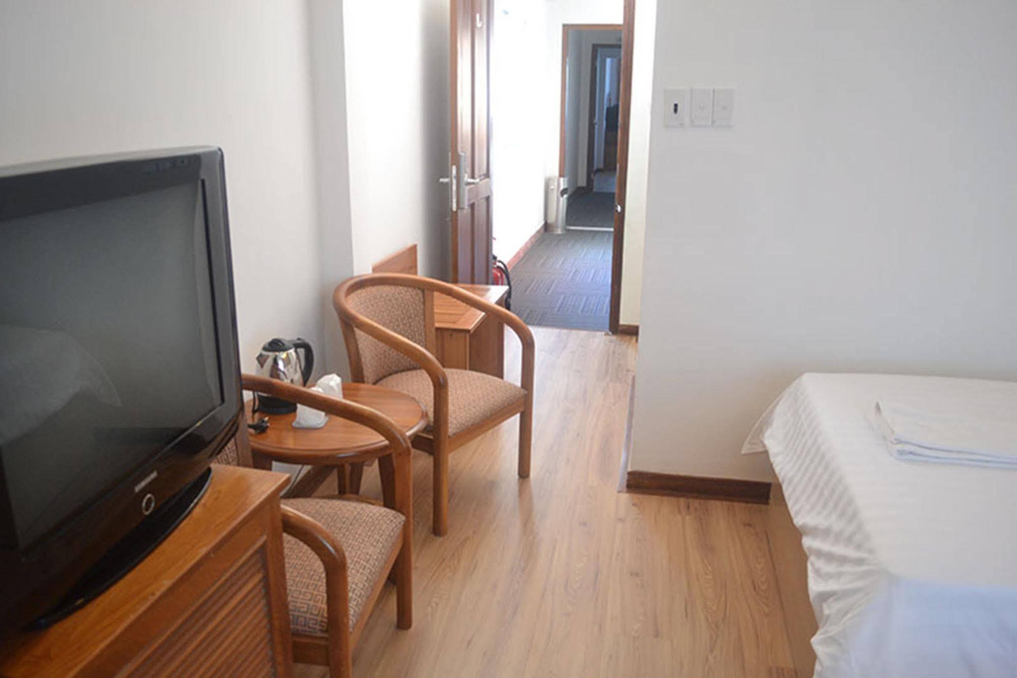 Saigon River Boutique Hotel Хошимин Екстериор снимка
